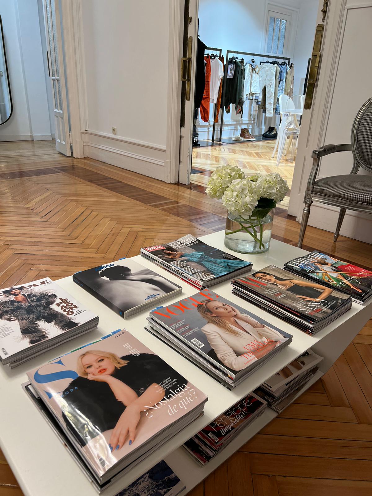 IRENNE CHC - SHOWROOM 6