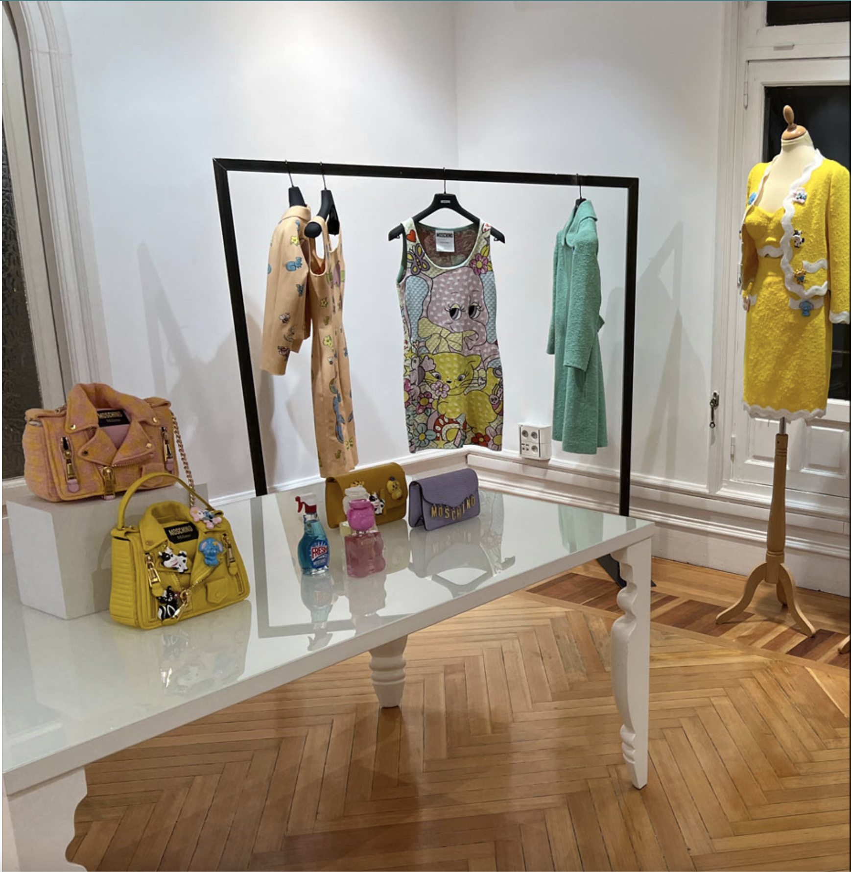 IRENNE CHC - SHOWROOM 8